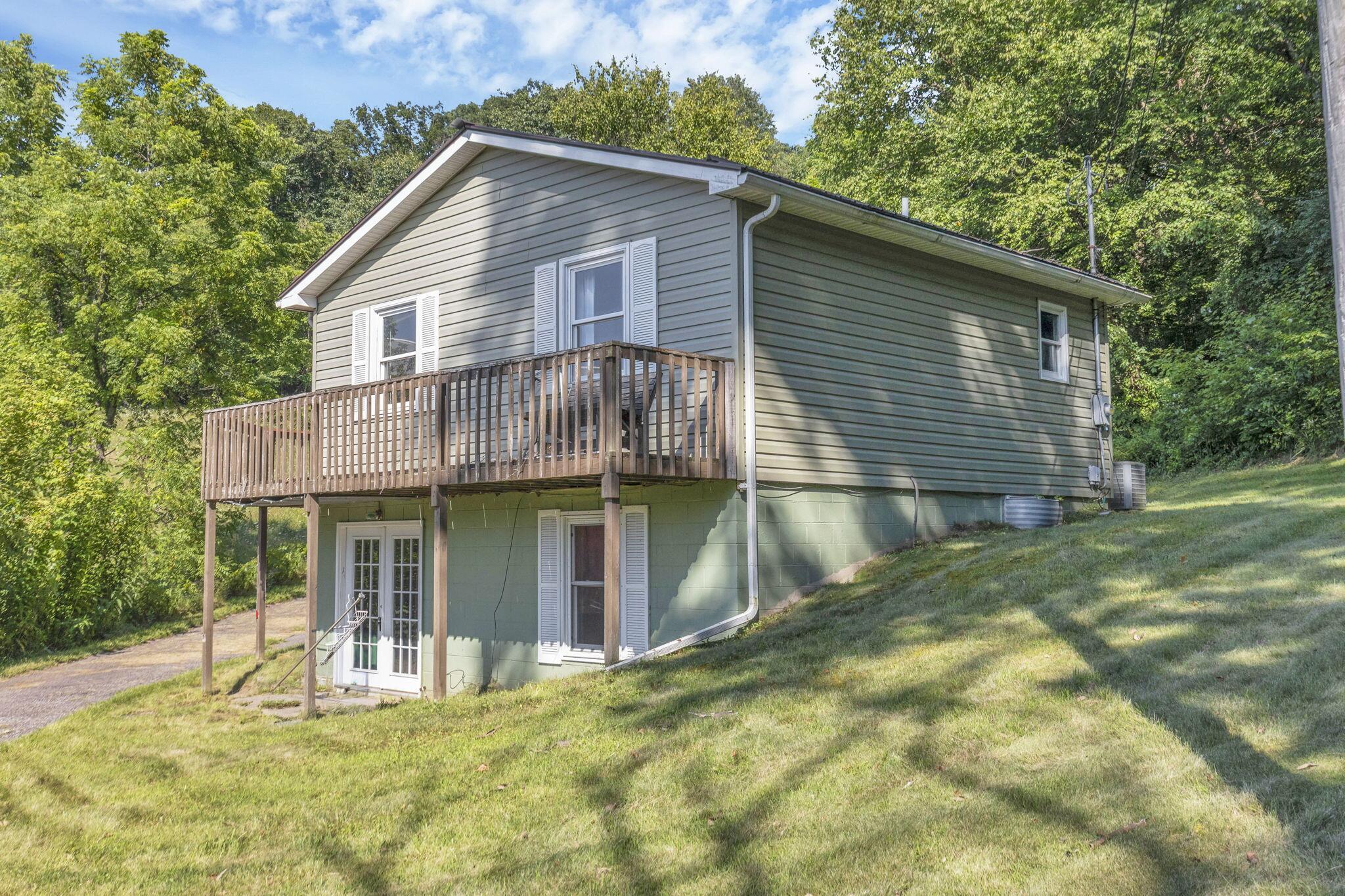 3158 Eckert Road SE — photo