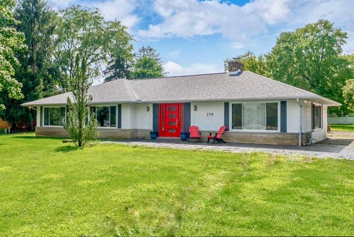 375 S Sunbury Road — photo