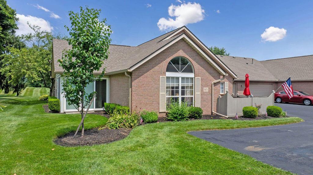 5671 Willet Lane — photo