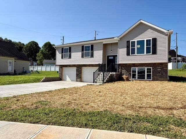 936 Hobart Court — photo