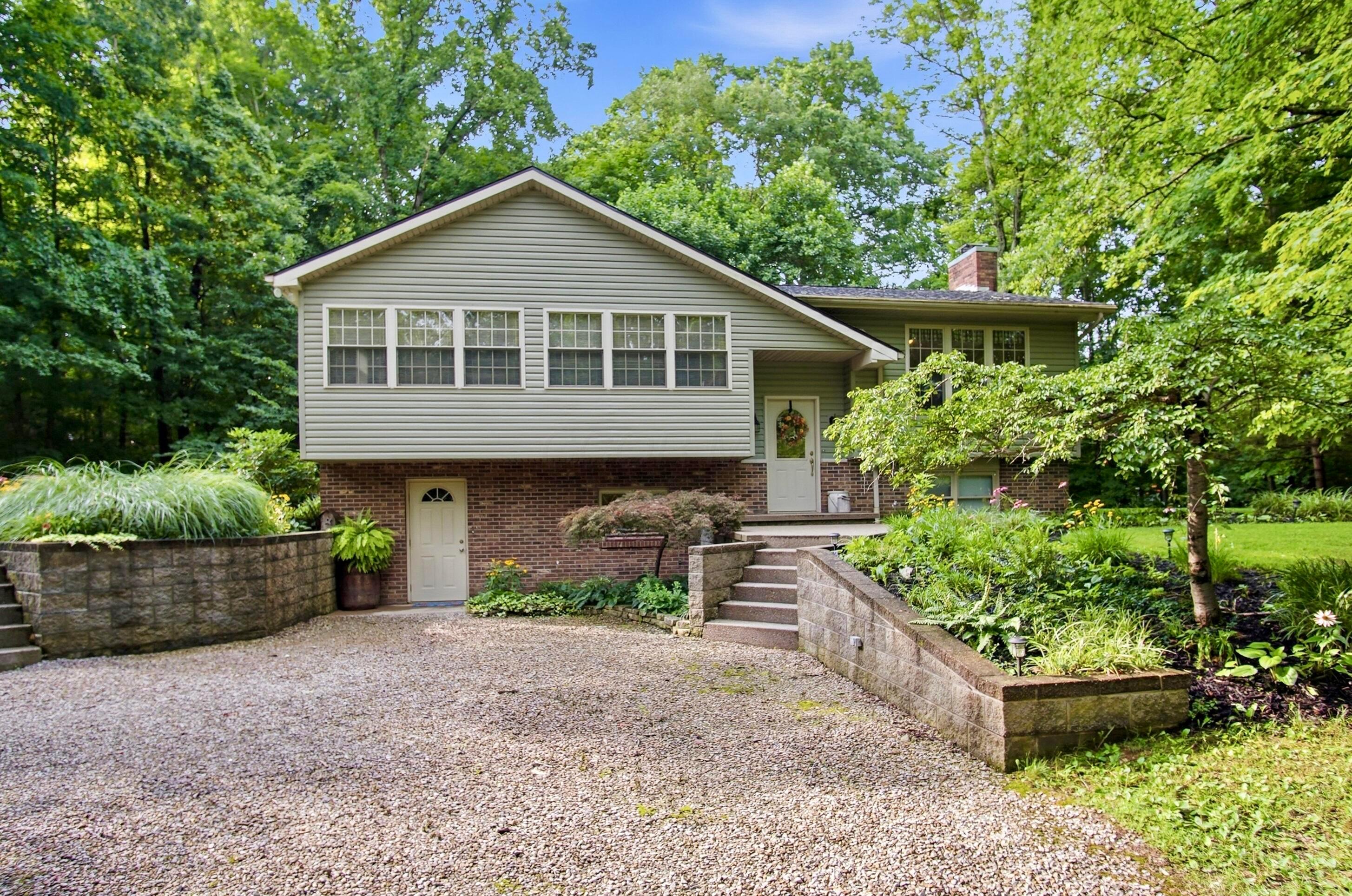 210 Camp Lane — photo