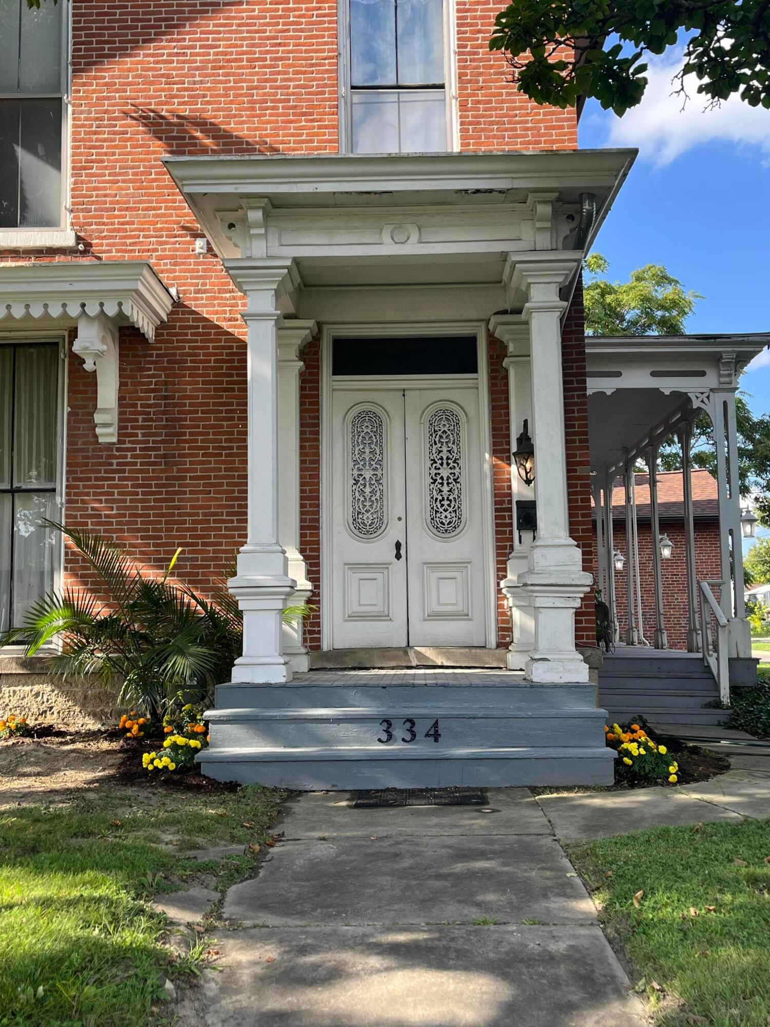 334 E Center Street — photo