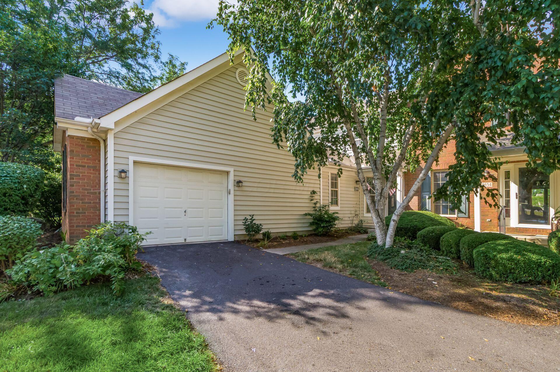 3656 Lakestone Circle — photo