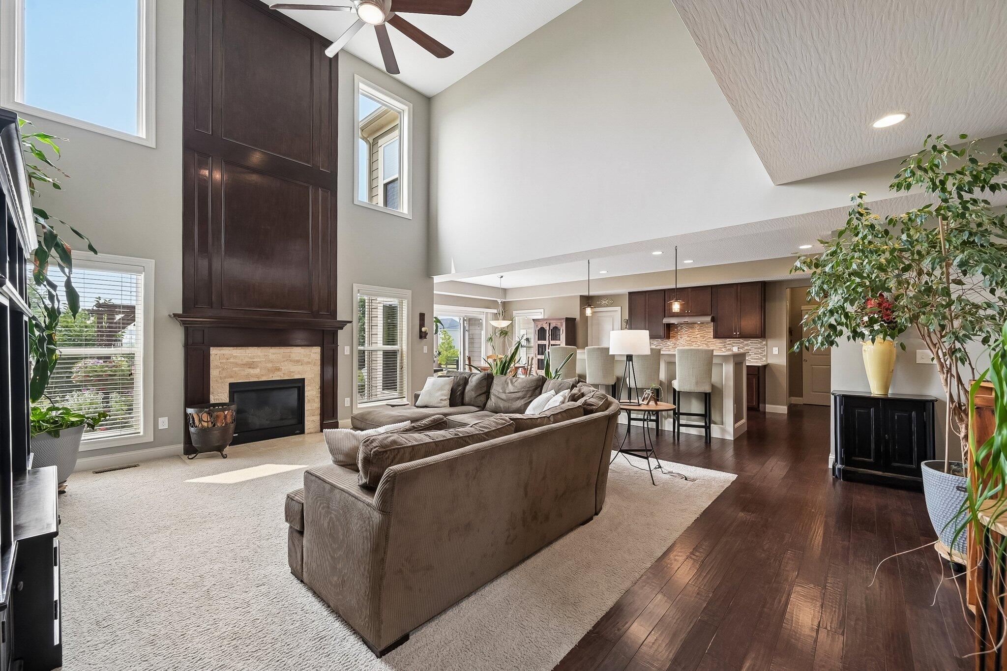 727 Regency Bend — photo