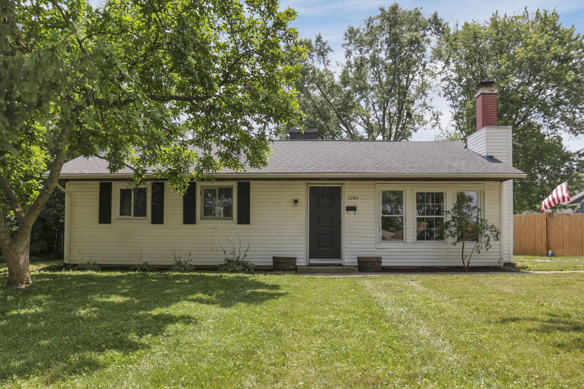 5289 Crescent Drive — photo