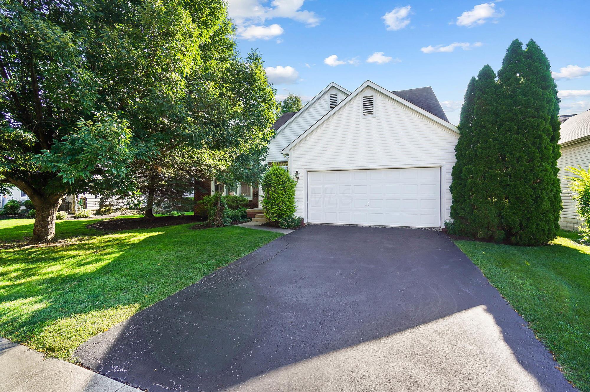 1811 Deer Crossing Drive — photo