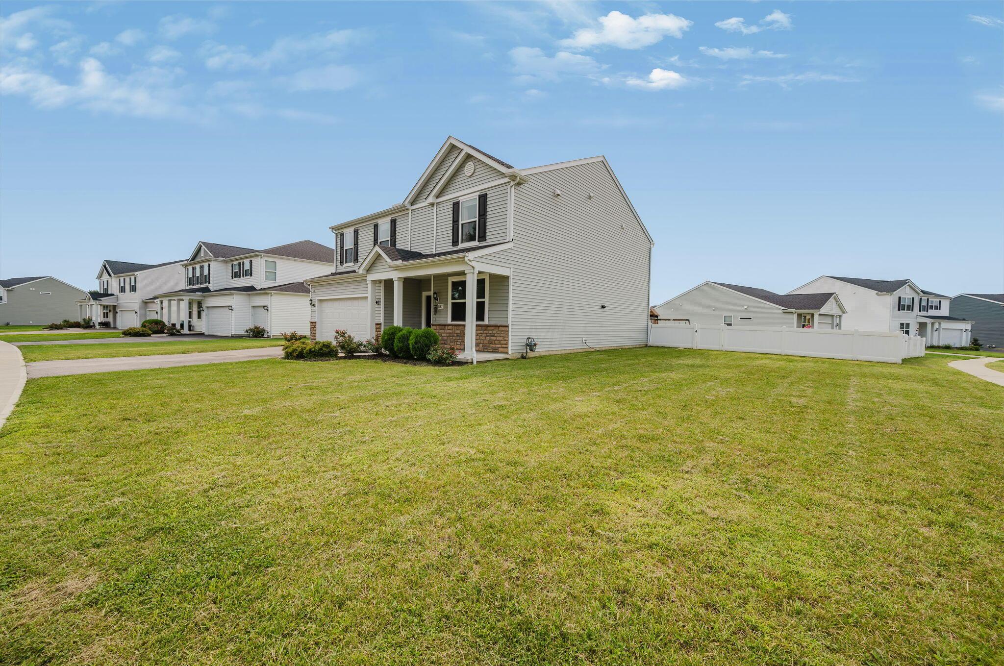 1187 Lake Forest Drive — photo