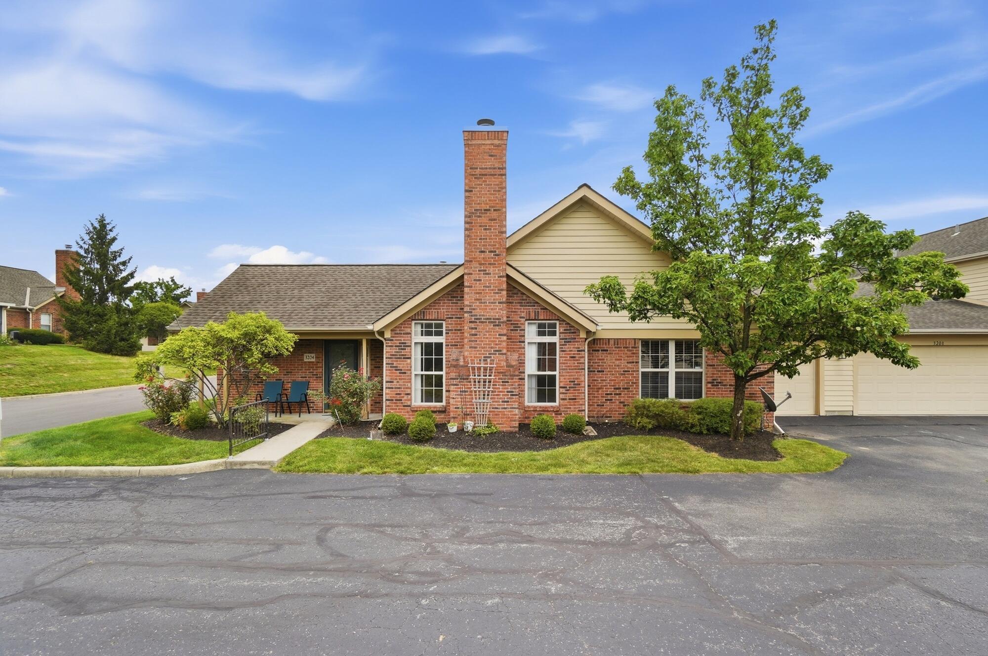 3204 Pine Manor Boulevard — photo