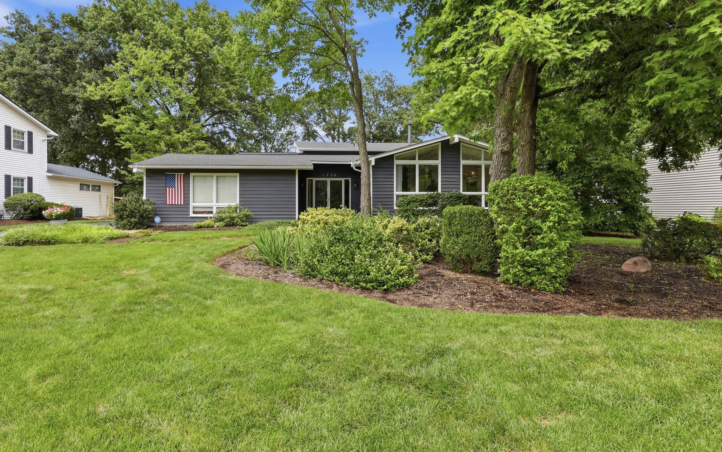 1336 Hickory Ridge Lane — photo
