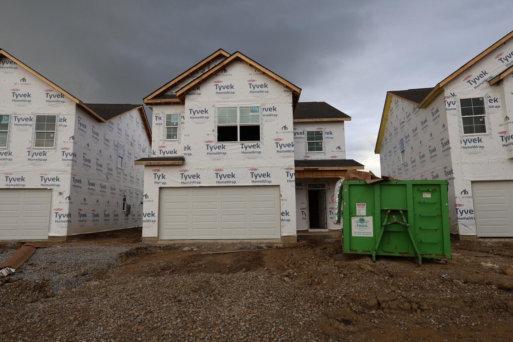 1017 Dawsons Drive — photo