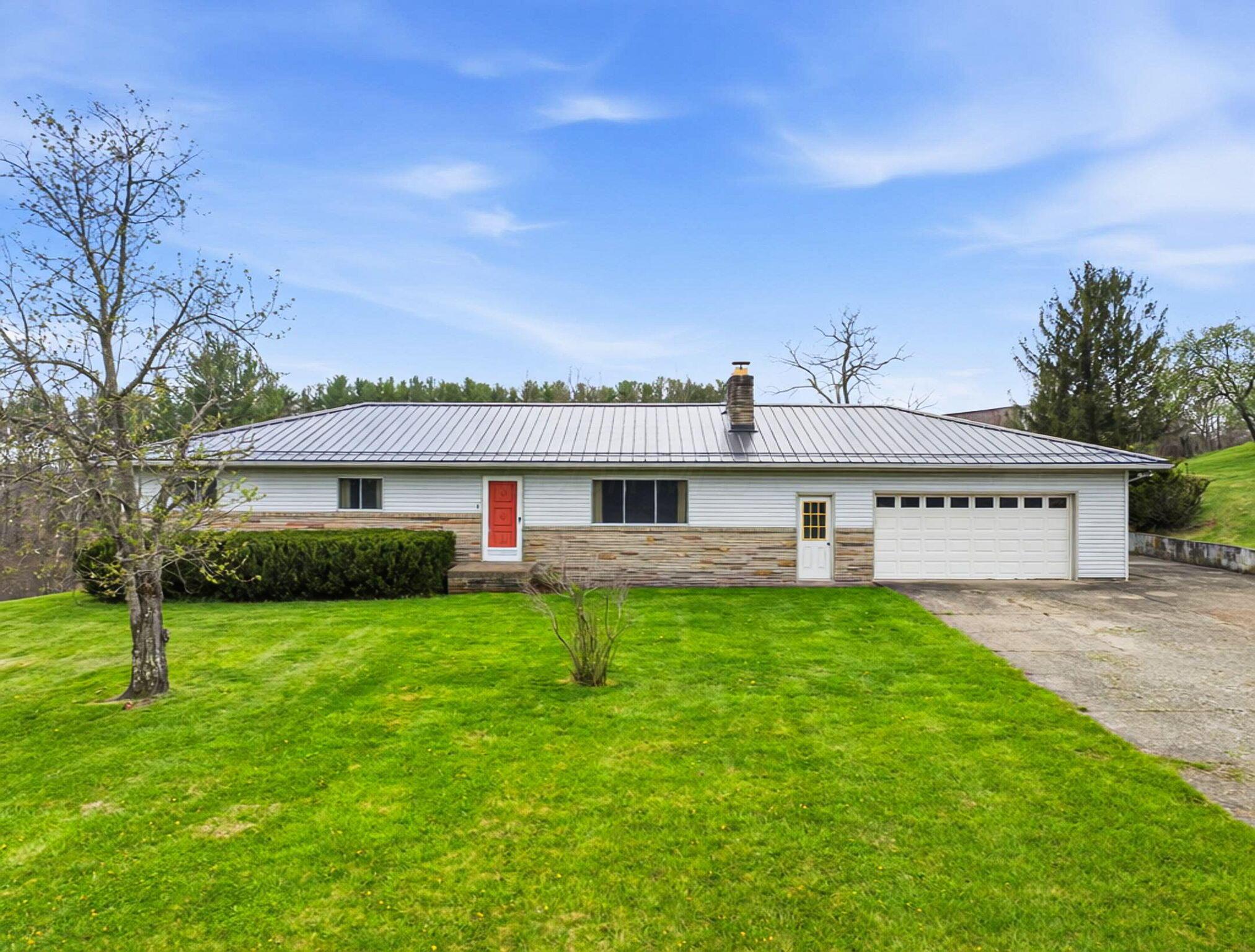 5123 State Route 13 SE — photo