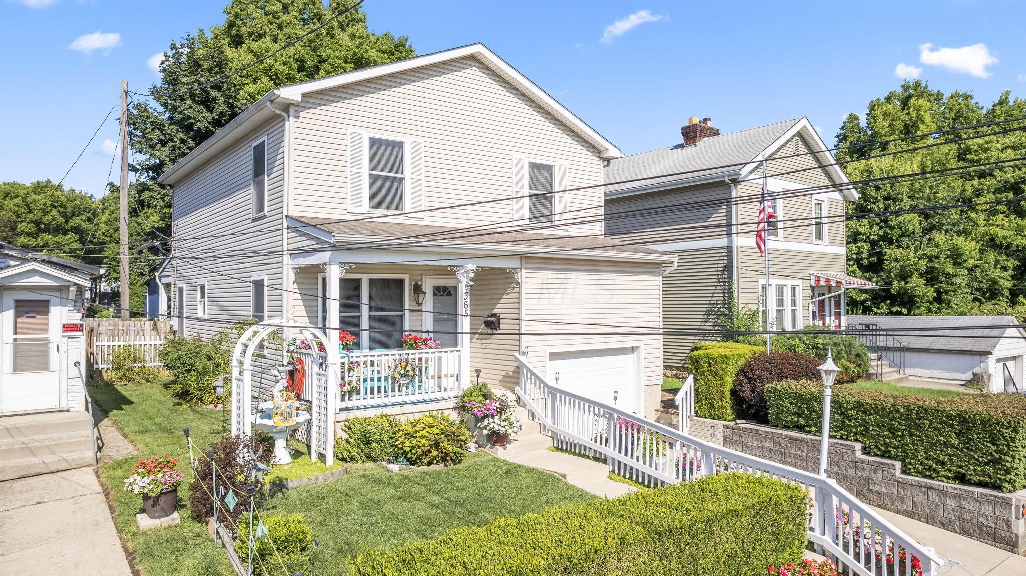 365 Lechner Avenue — photo
