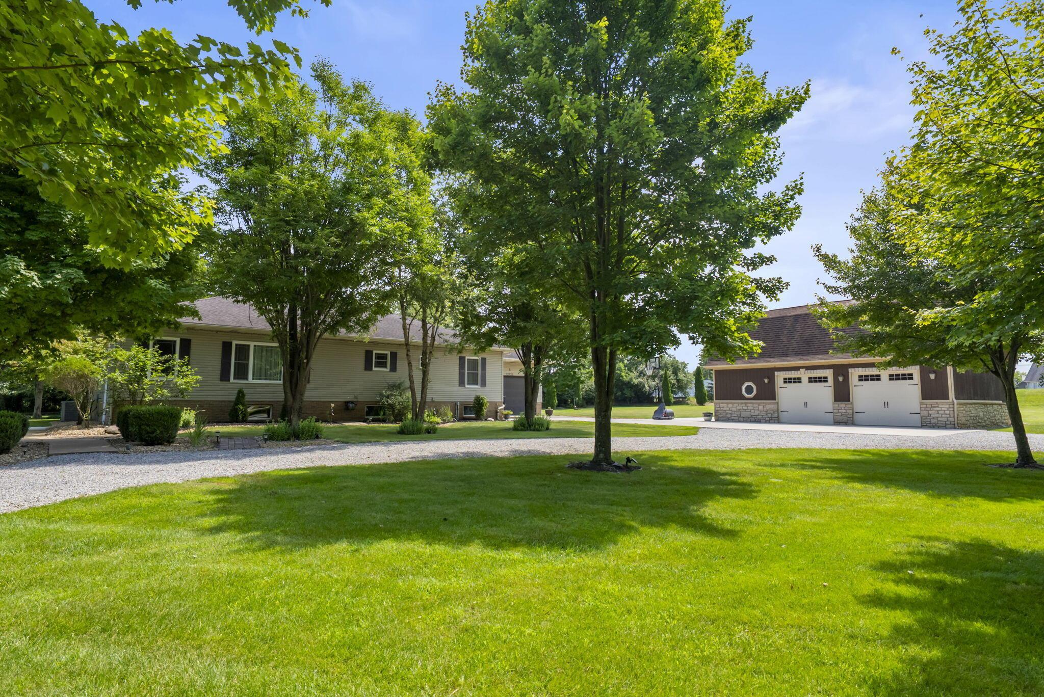 13958 Johnstown Utica Road — photo