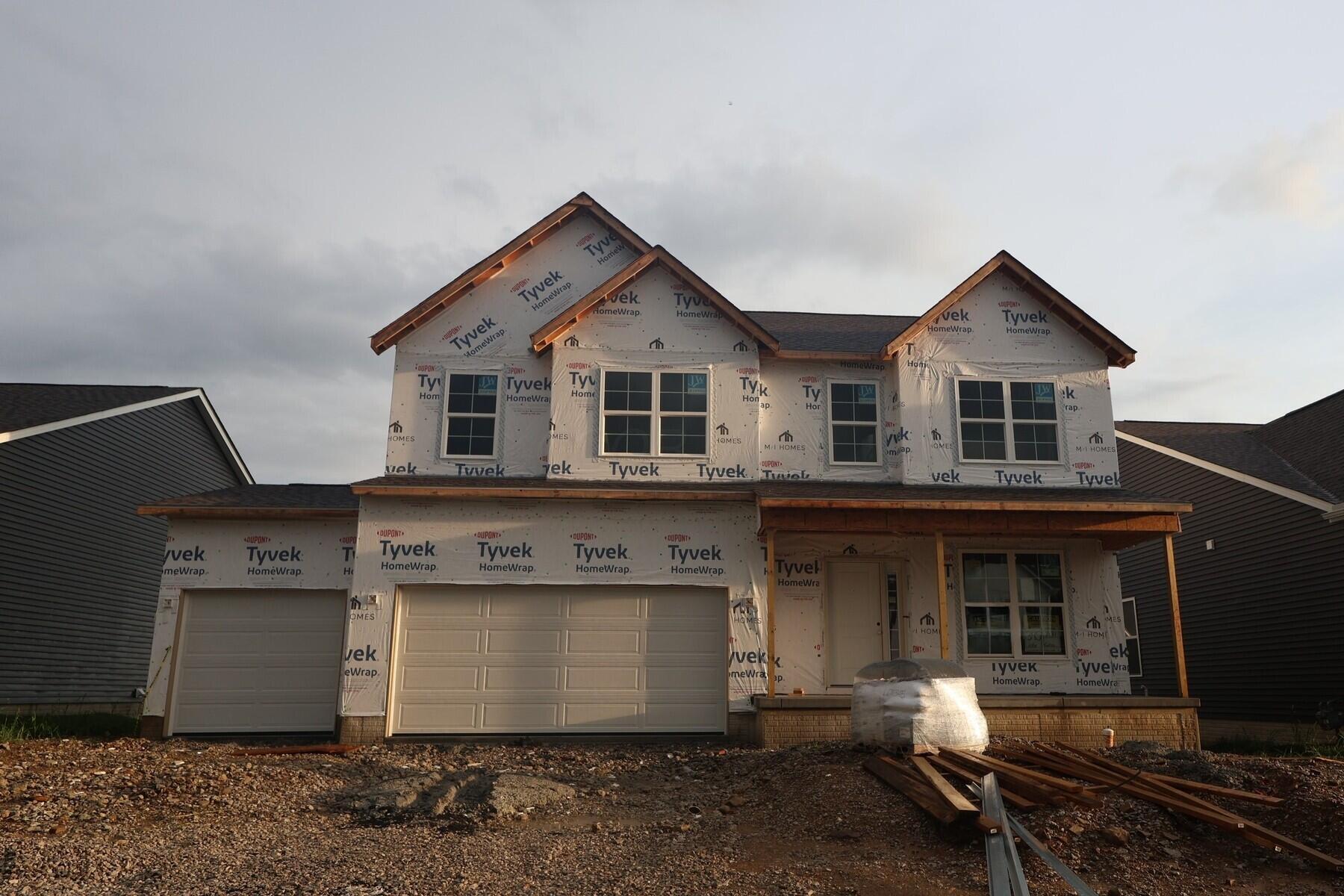7931 Collins Drive — photo