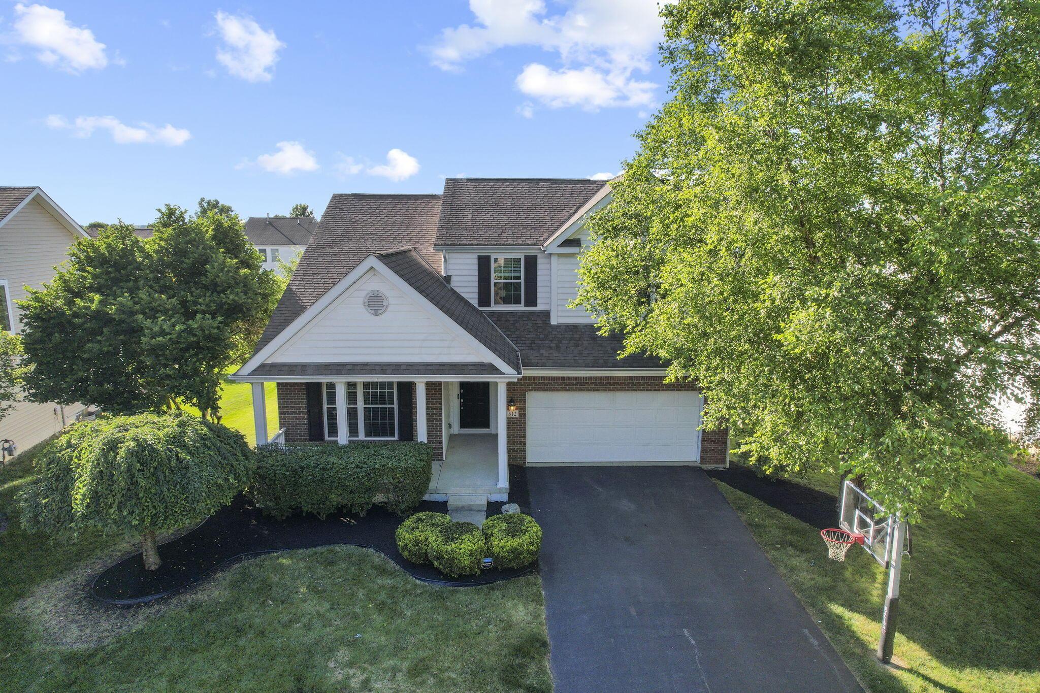 512 Apple Valley Circle — photo