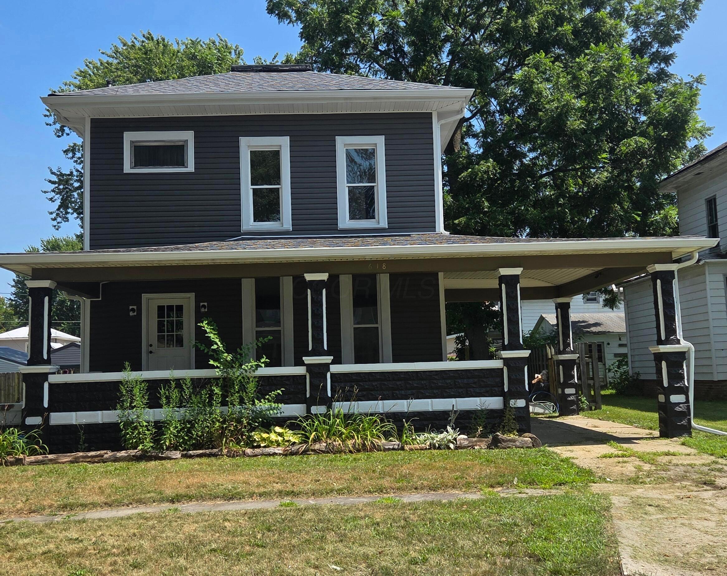 618 S Walnut Street — photo