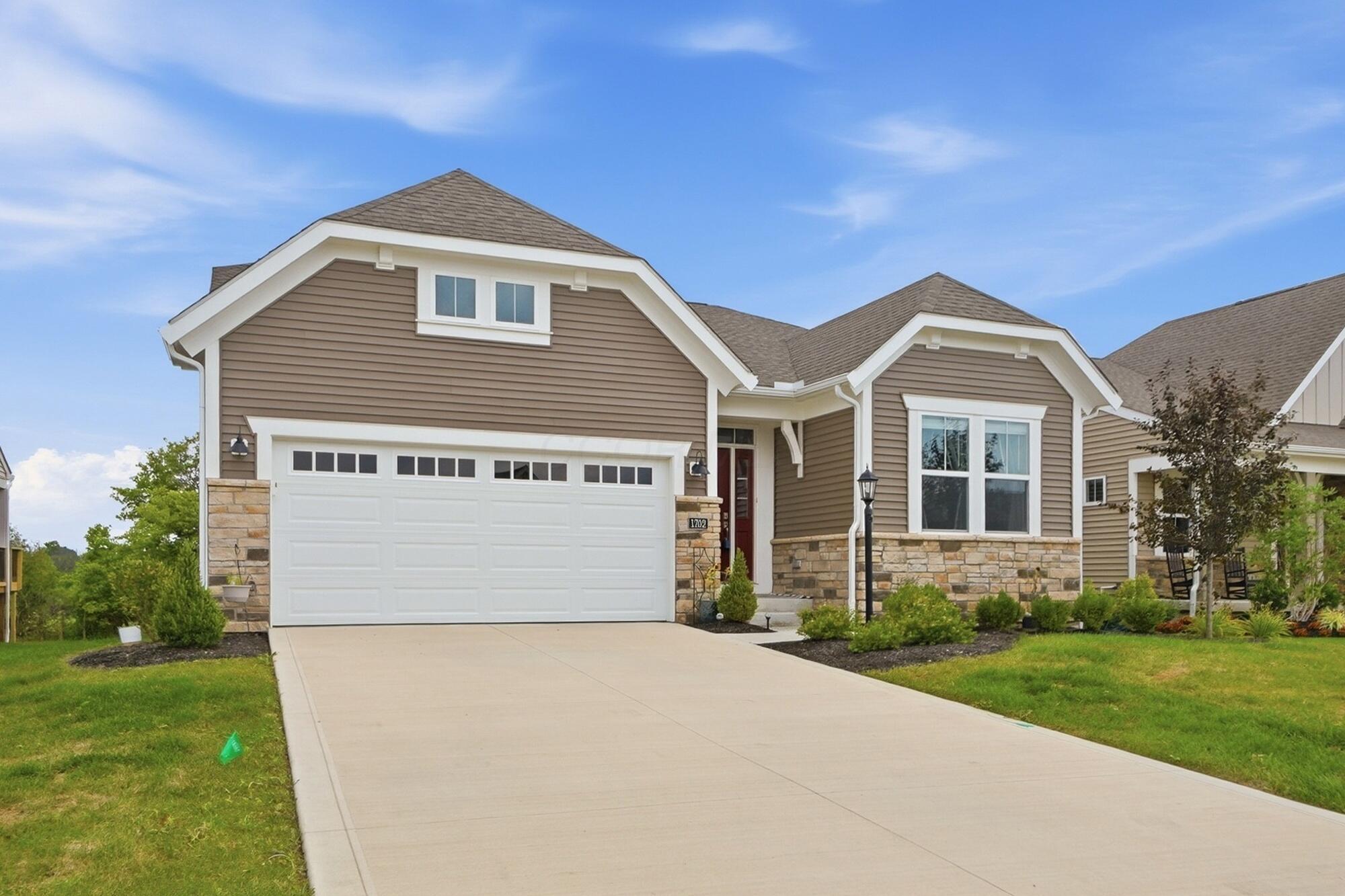 1702 Skyview Drive — photo
