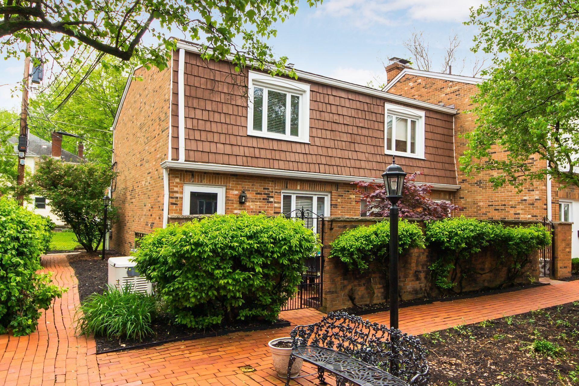 108 E Dublin Granville Road, 12 — photo