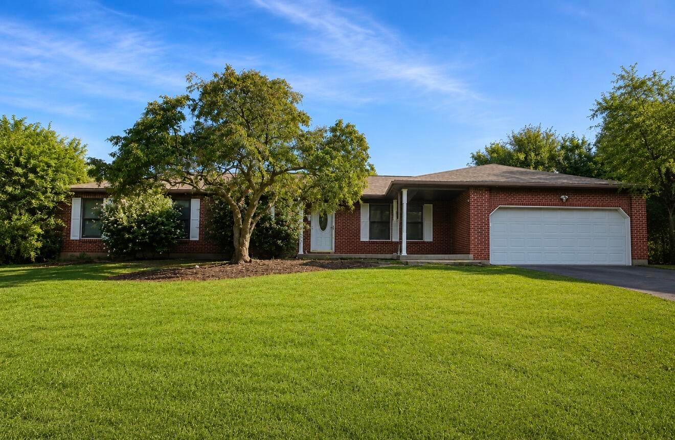 7094 Fayette Drive — photo