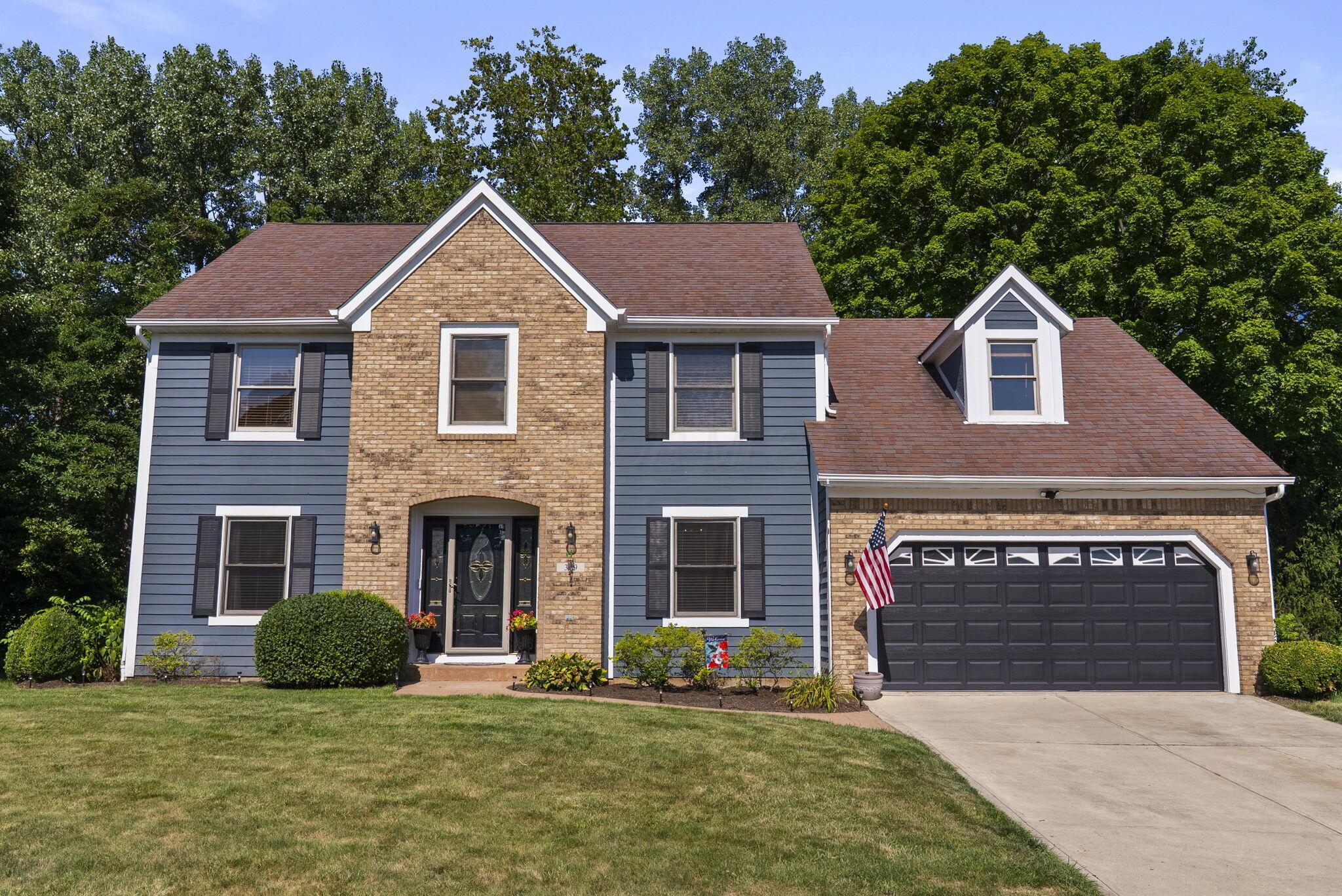 319 Fallriver Drive — photo