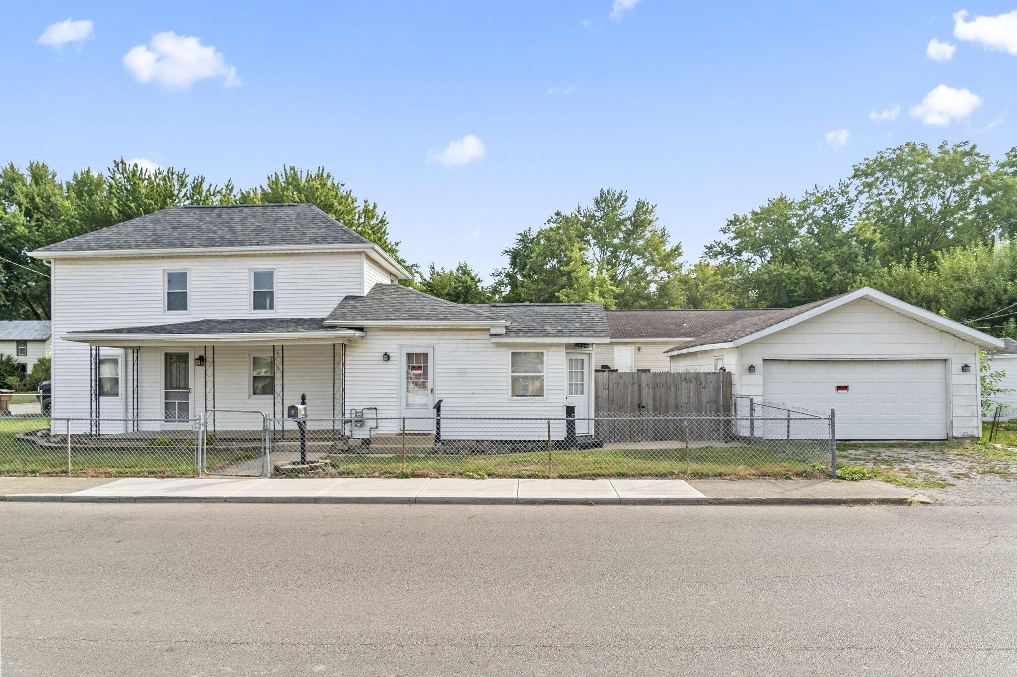 628 Delaware Street — photo