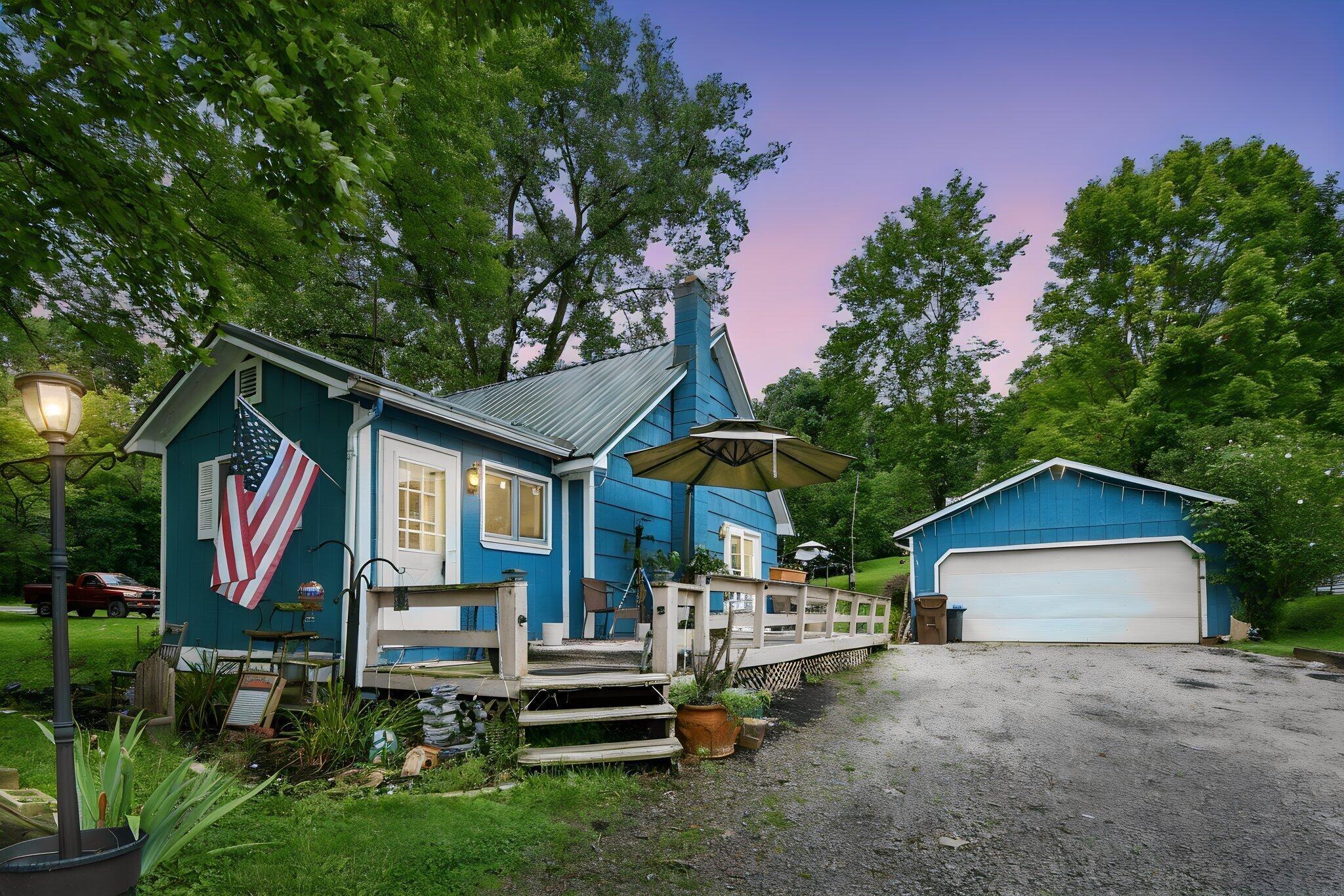 64 Appleseed Court — photo