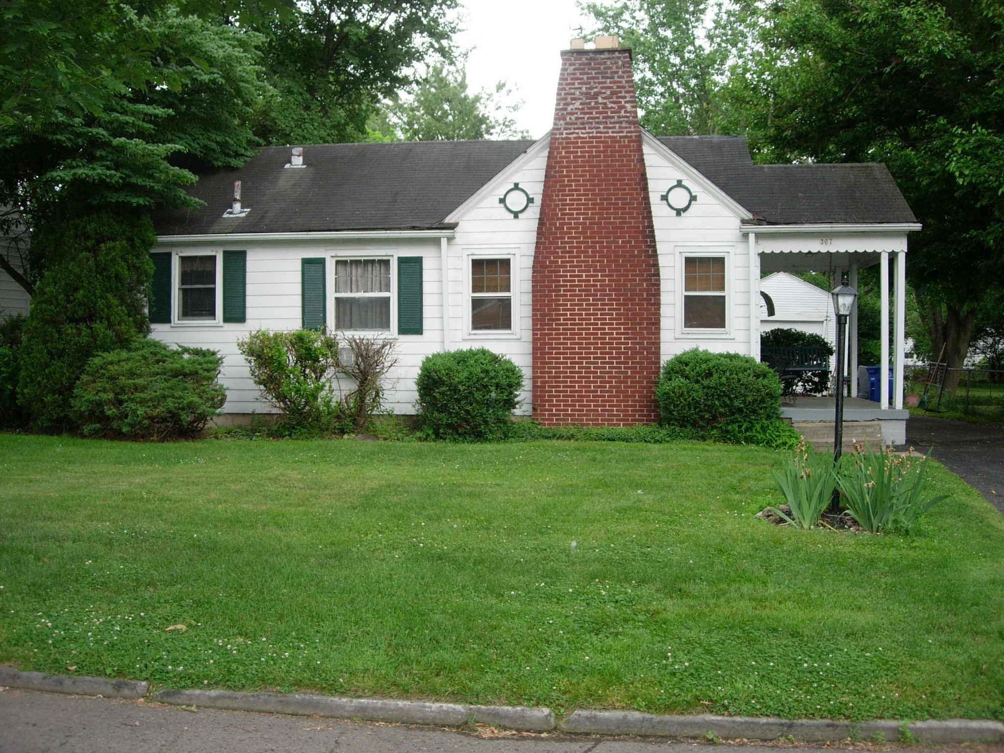 367 E Beaumont Road — photo