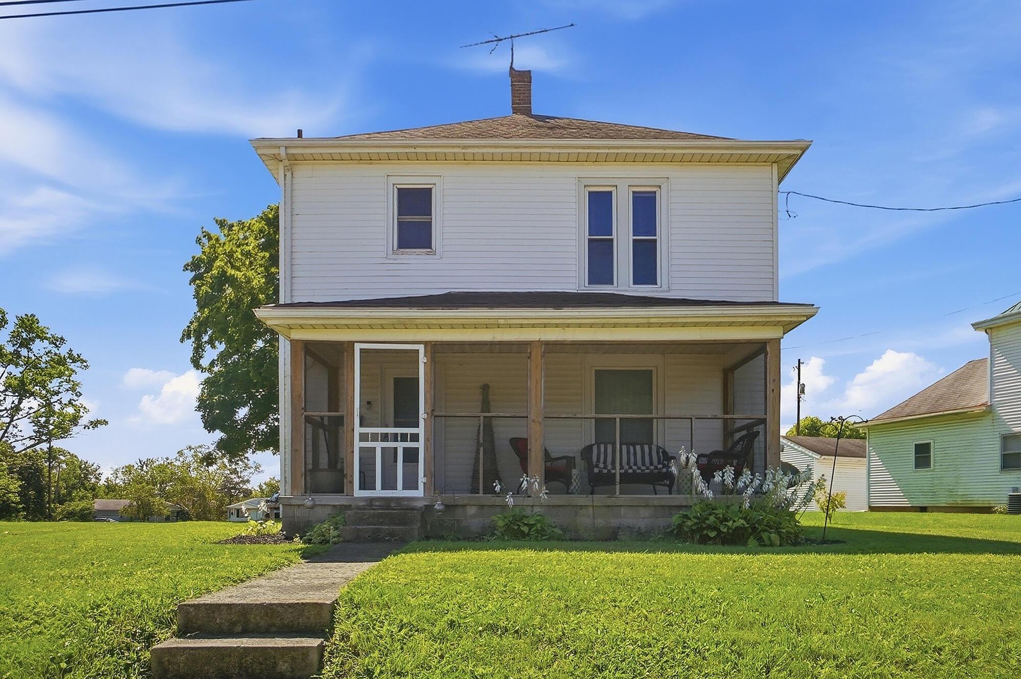 189 E Main Street — photo