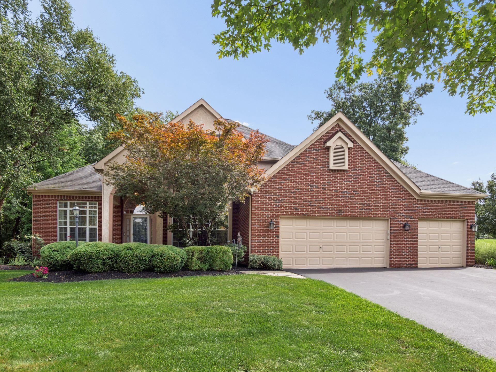 9245 Creighton Drive — photo