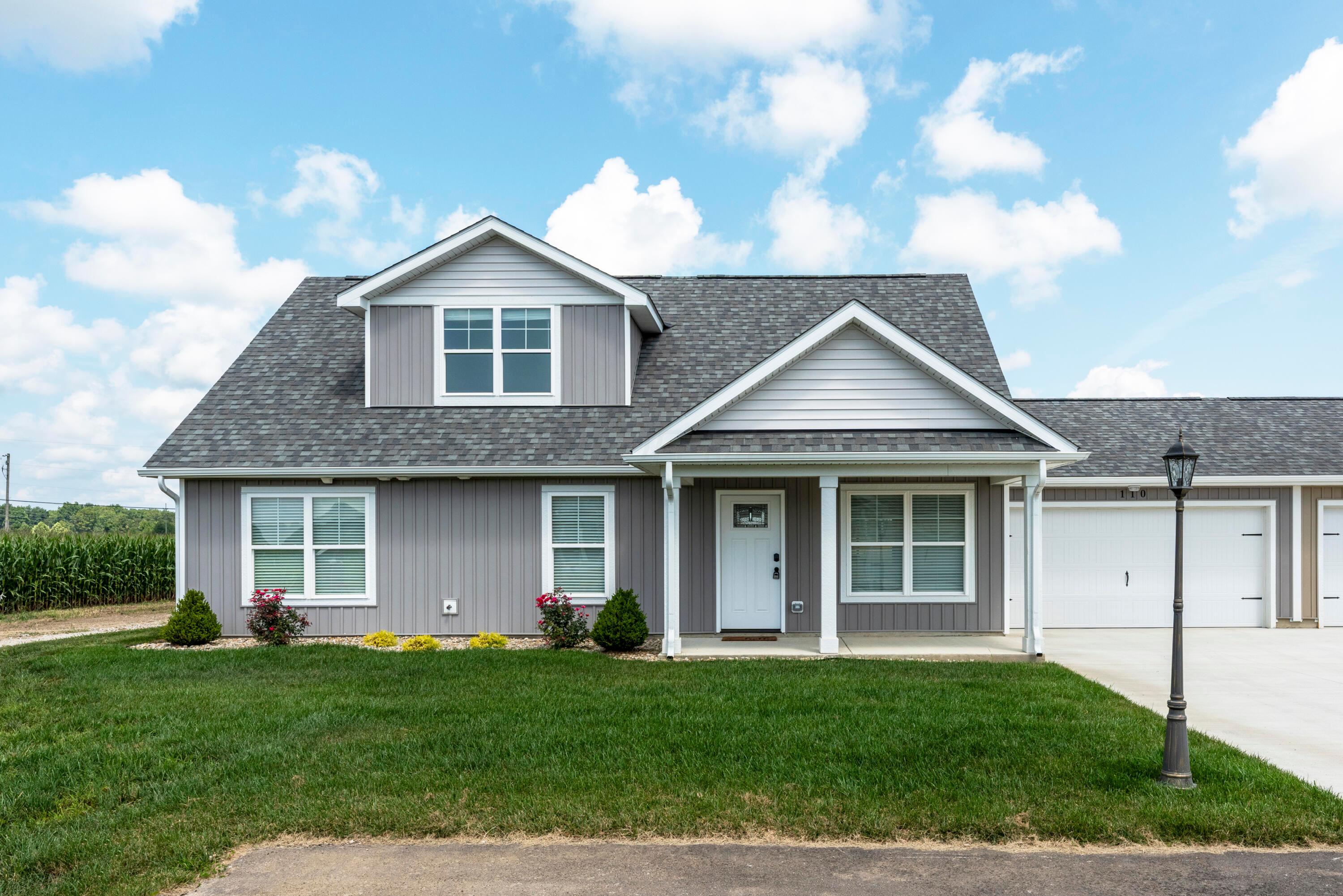 208 Cumberland Meadows Circle — photo