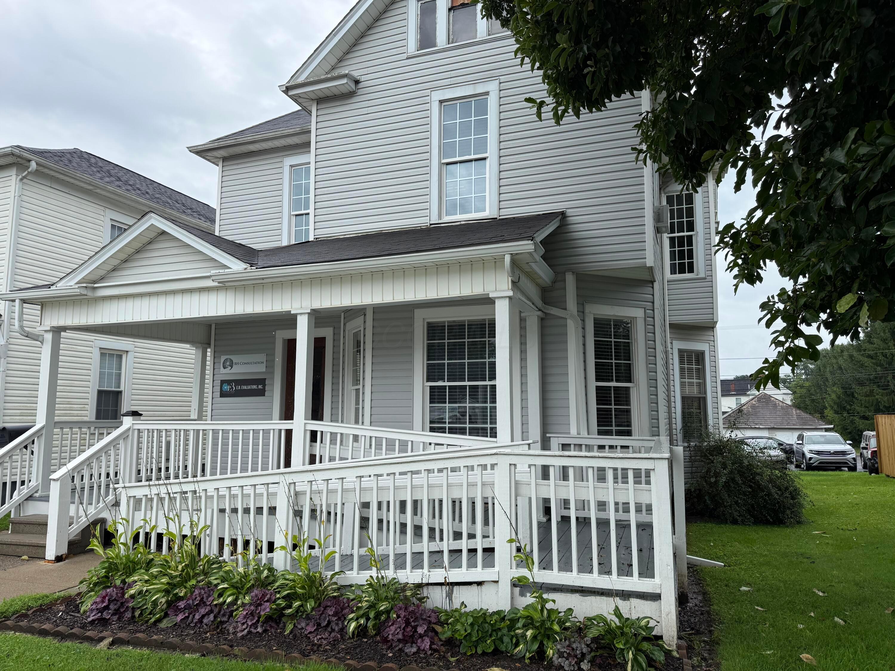 624 E Main Street, Lancaster, OH 43130 — photo 2