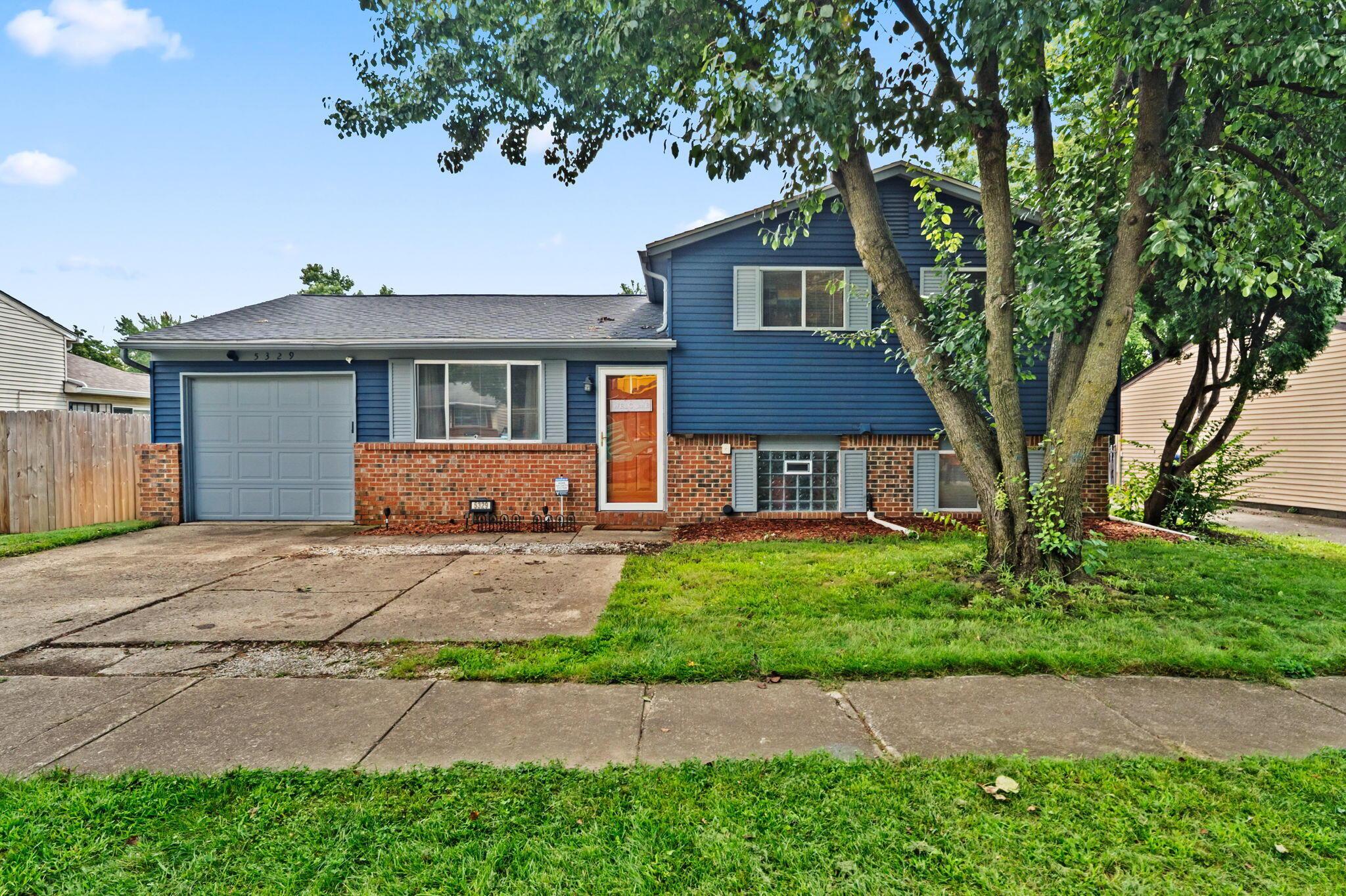 5329 Refugee Road — photo