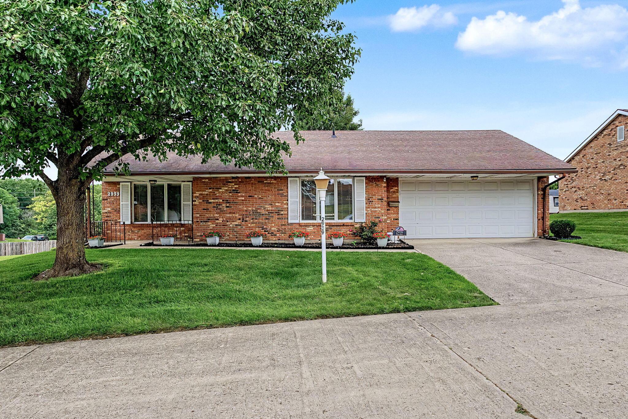 2939 Avery Circle — photo
