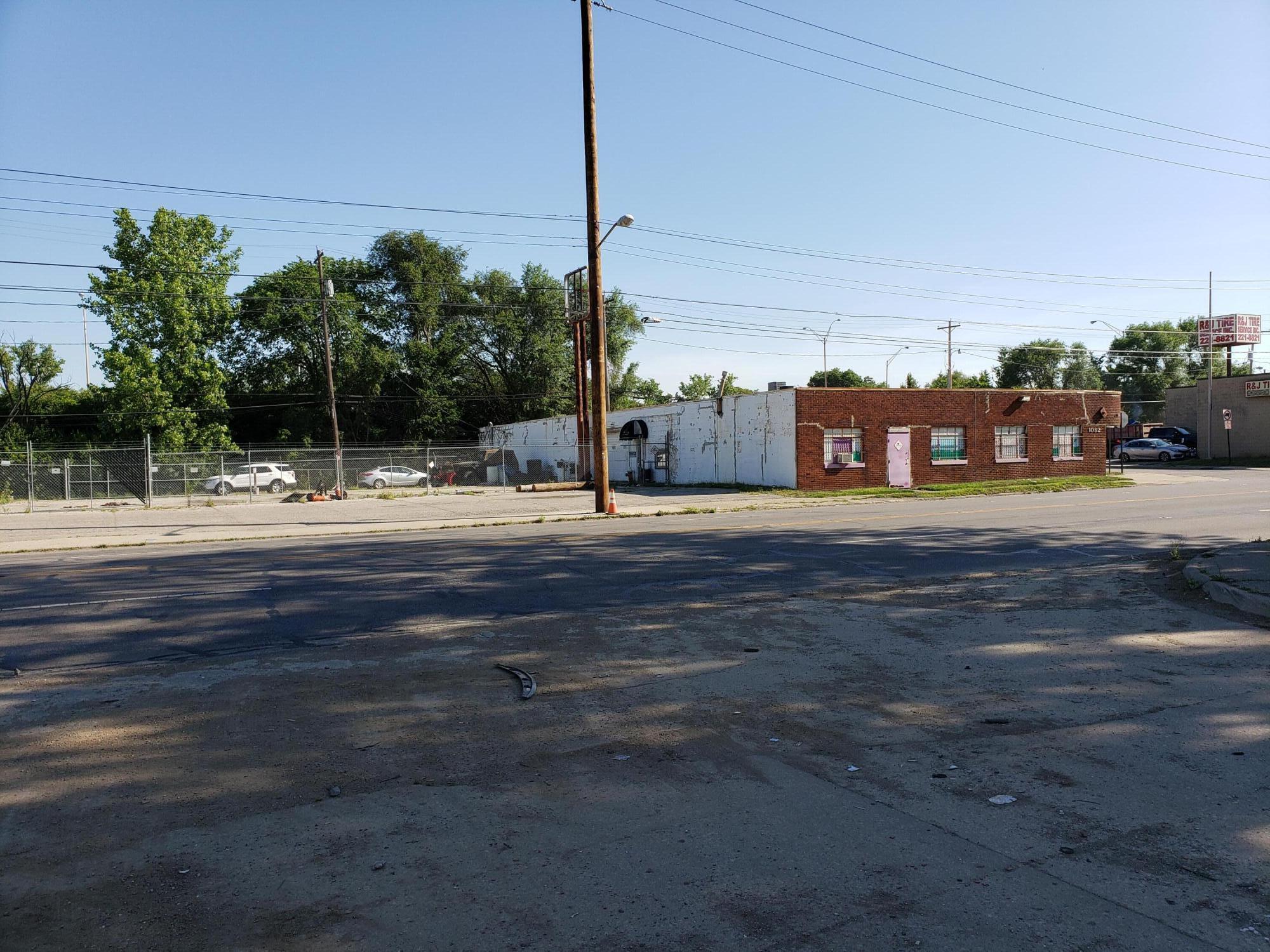 1082 W Mound Street — photo