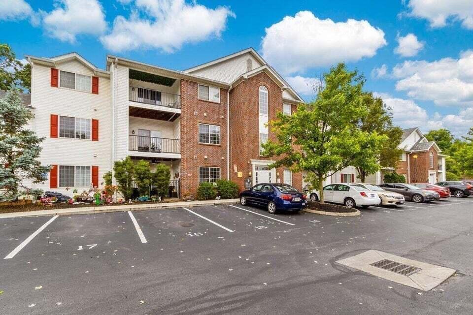 3115 Heron Pointe, 201 — photo