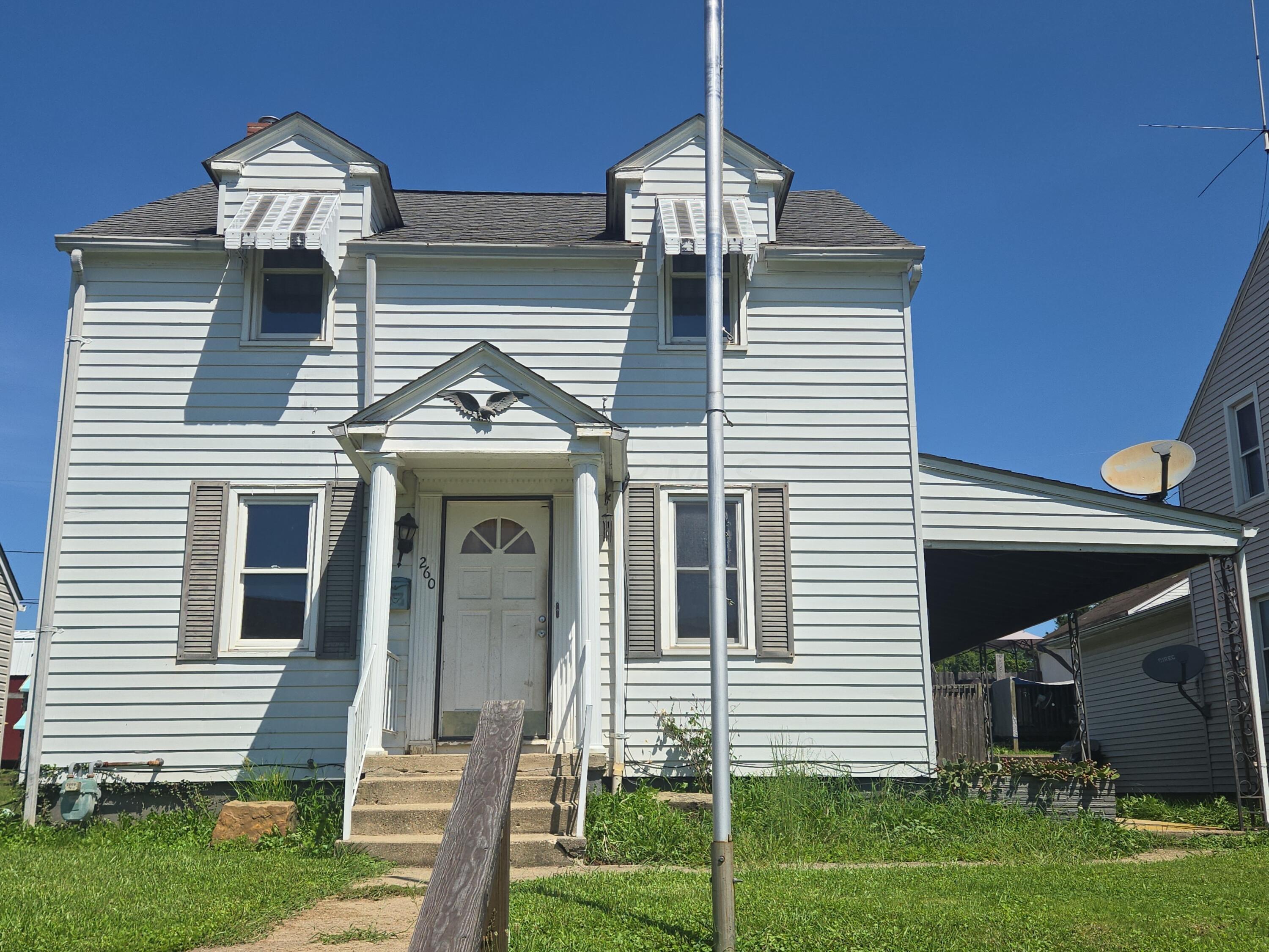 260 W Angle Avenue — photo