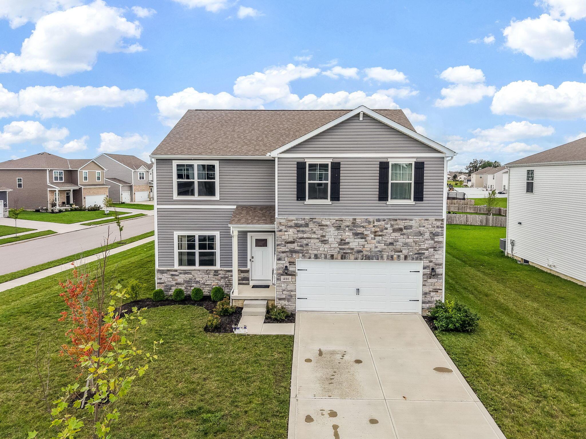 486 Melissa Drive — photo