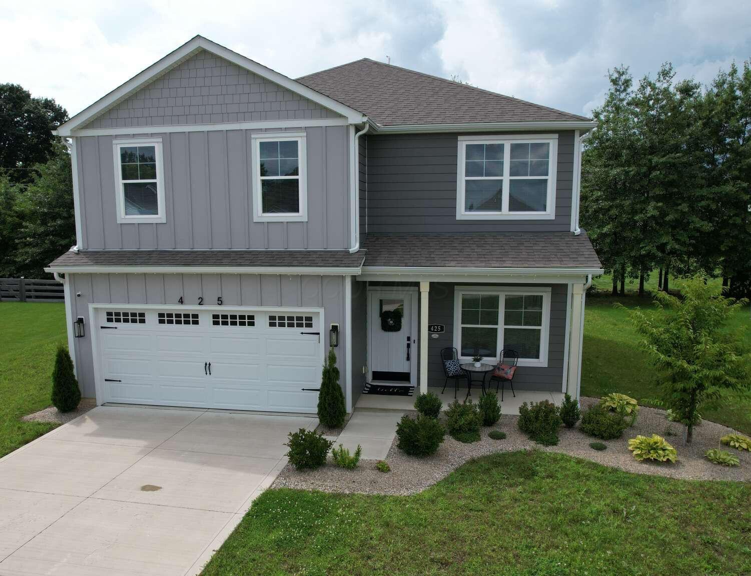 425 Park Vista Drive — photo