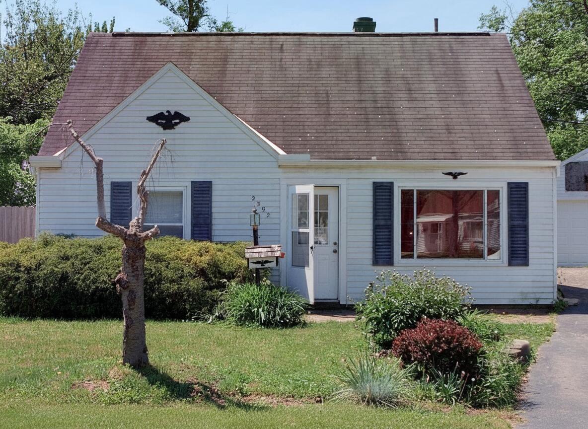 2392 Park Court — photo