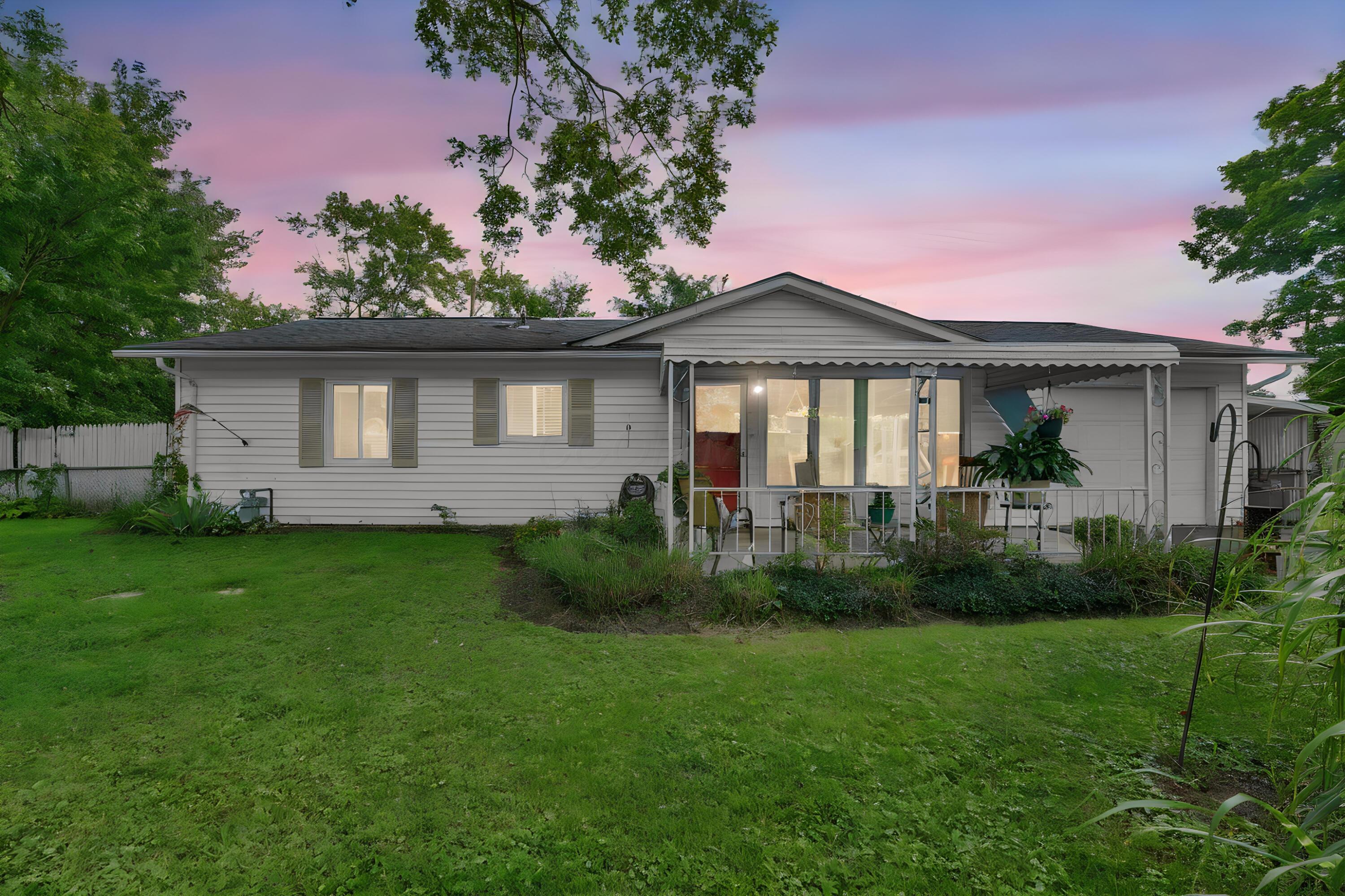 1011 Pleasant Court — photo