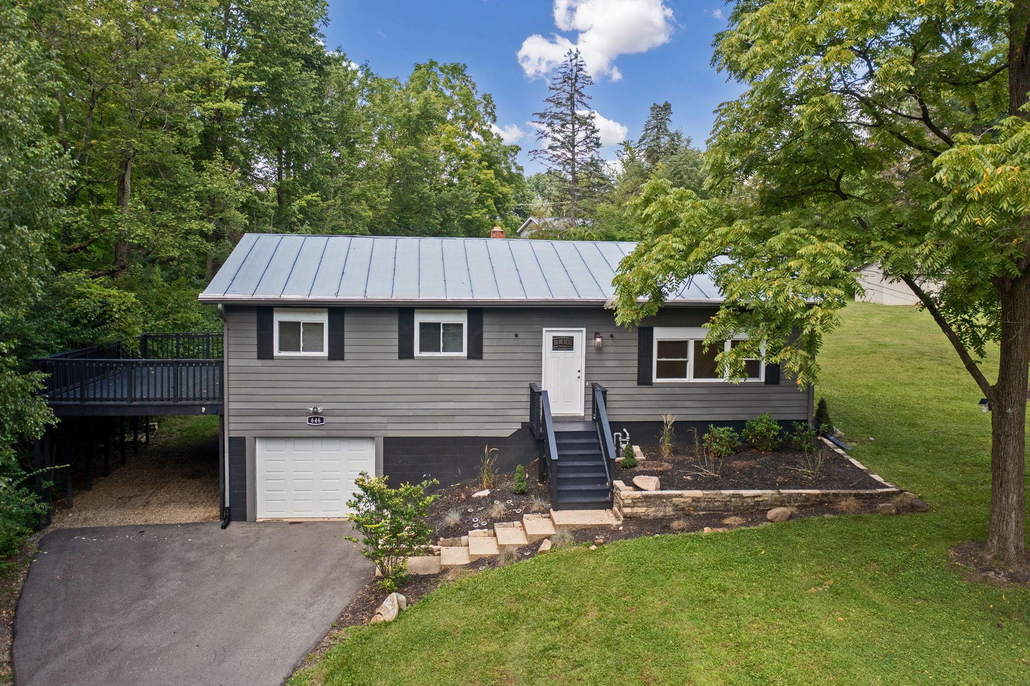 646 Kennedy Drive — photo