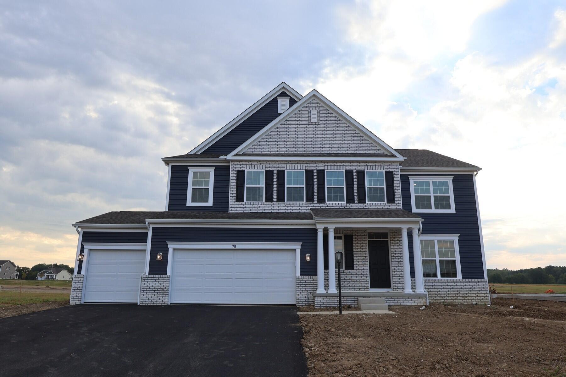 75 Swan Valley Place — photo