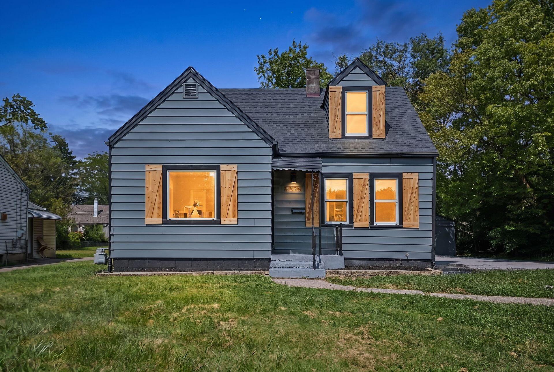 2476 Argyle Drive — photo