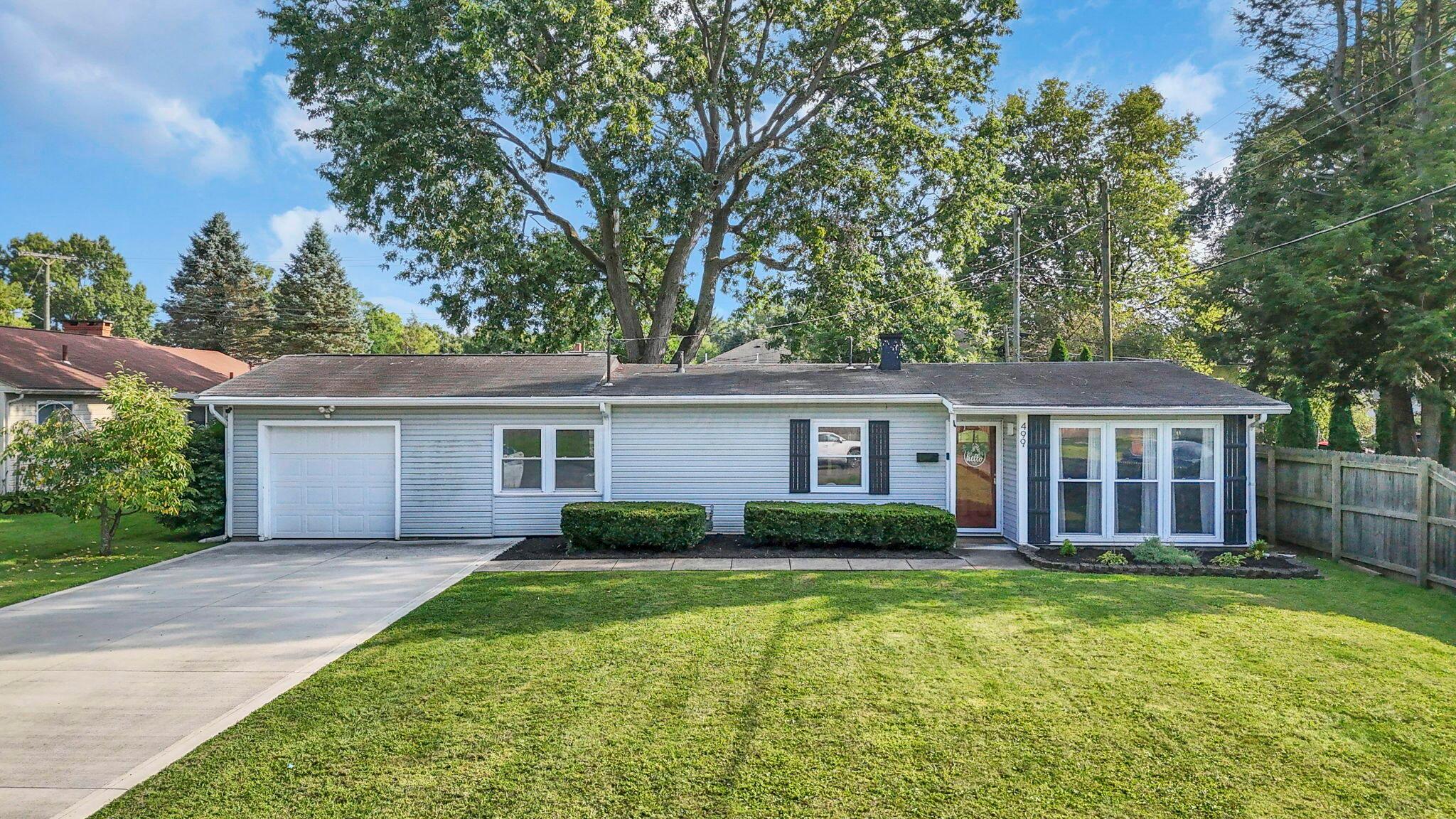 499 Leslie Drive — photo