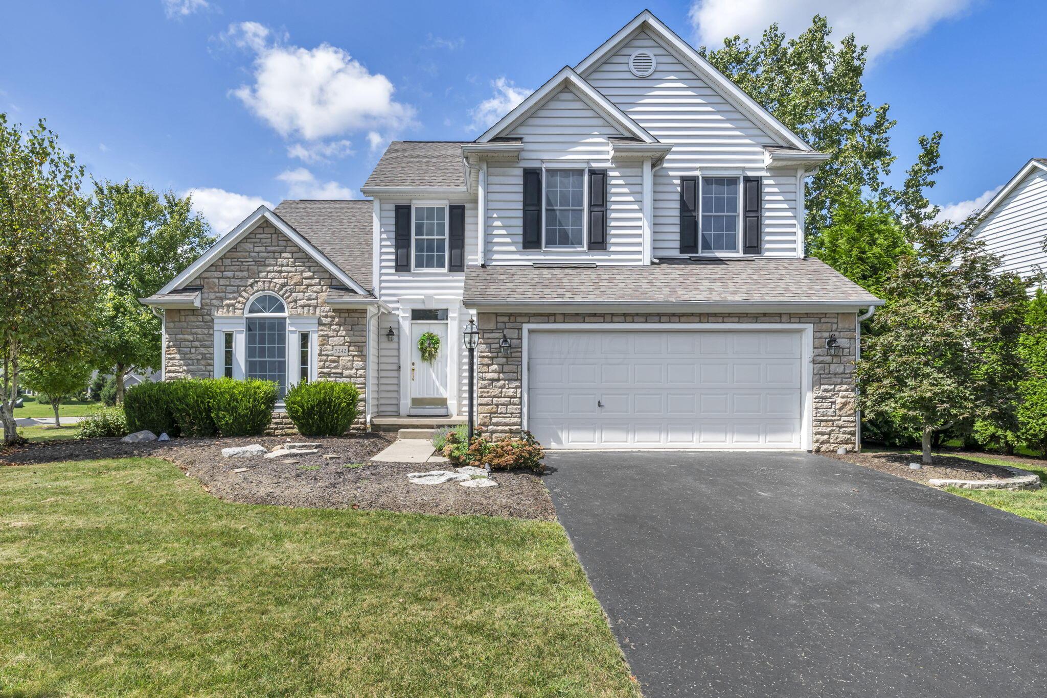 7242 Scioto Parkway — photo