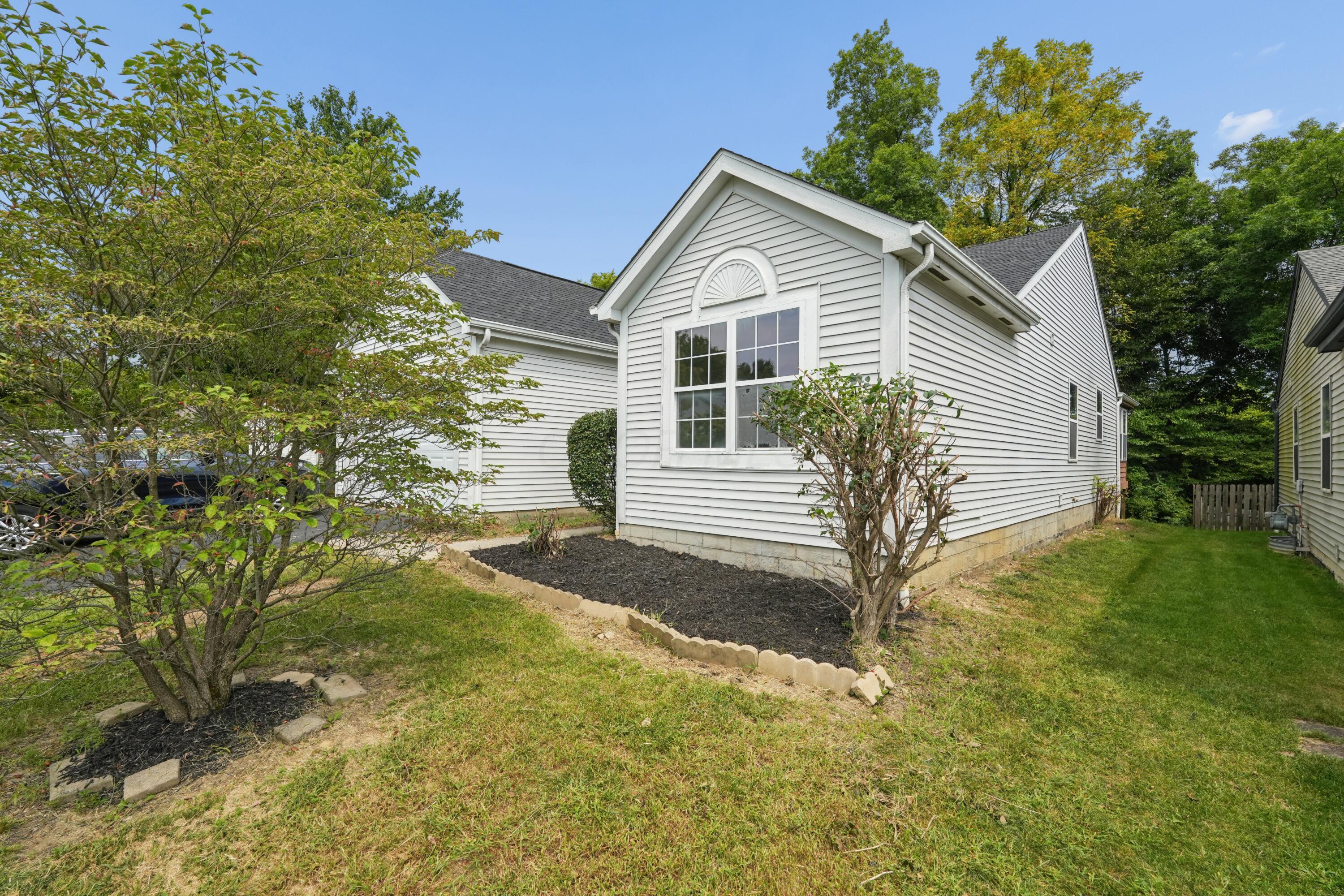 4942 Petticoat Court — photo