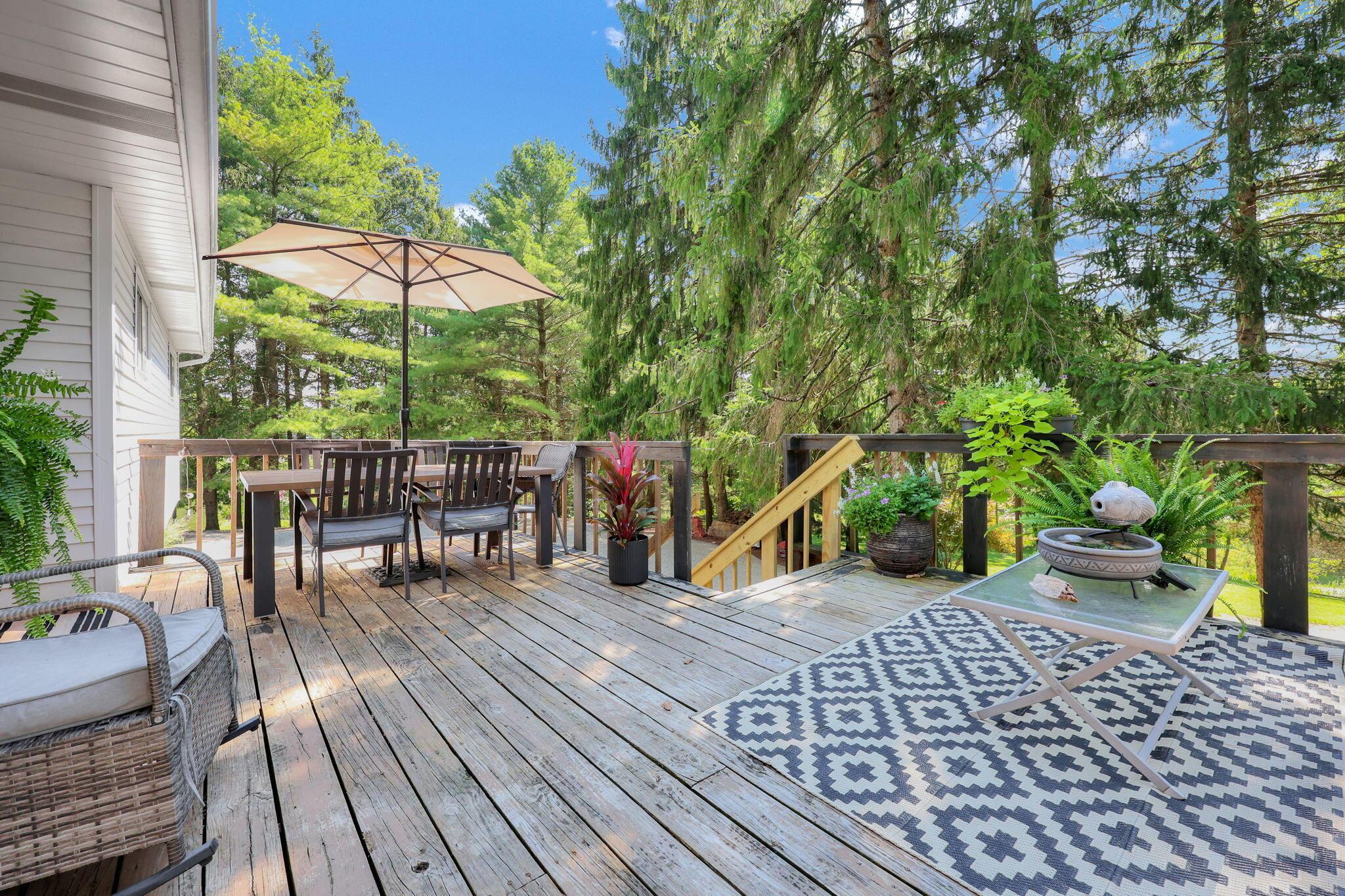 11227 Blue Jay Road — photo
