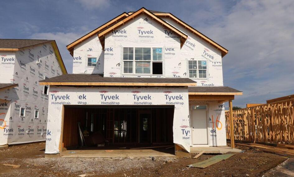 1031 Dawsons Drive — photo