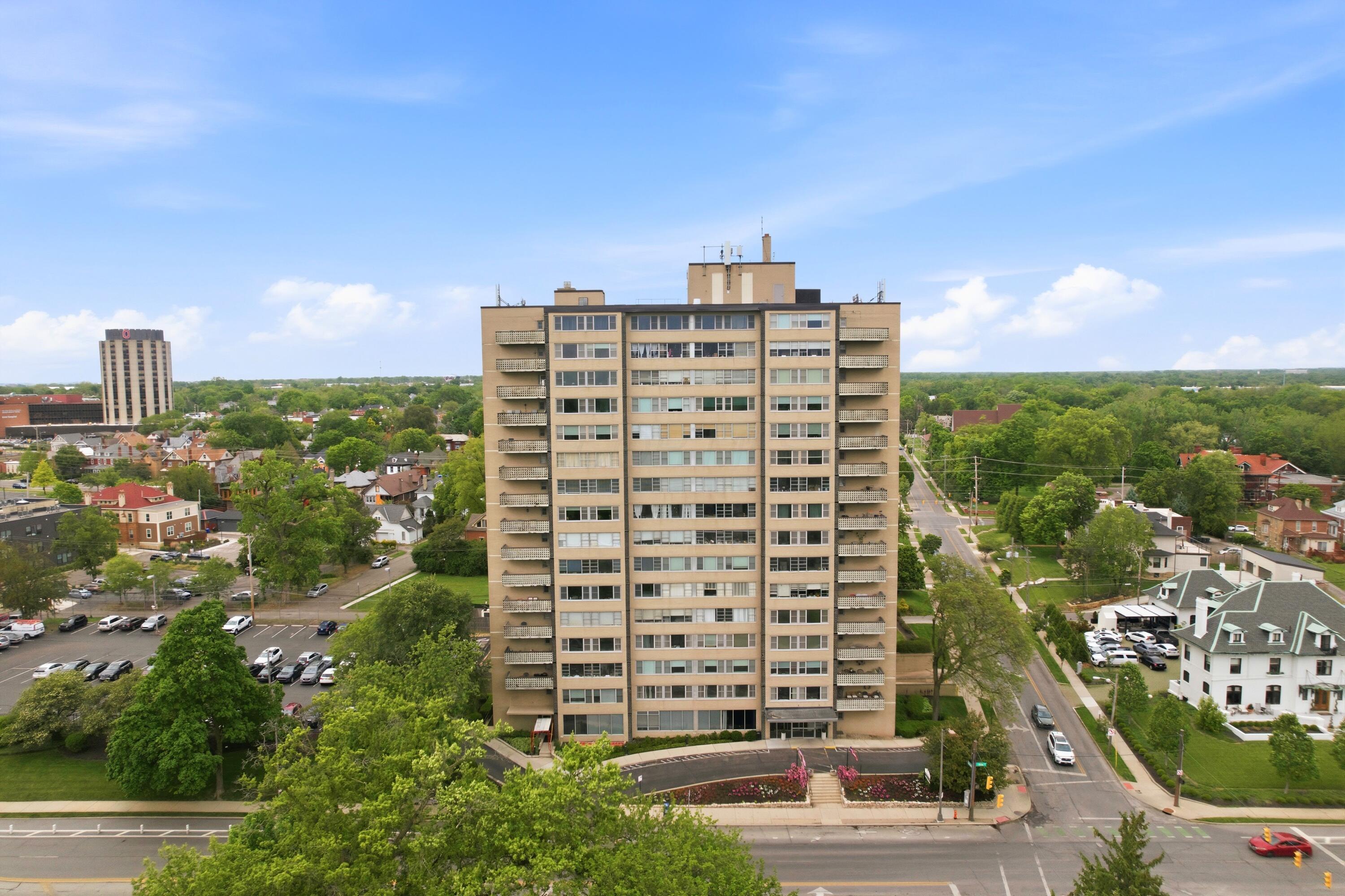 1620 E Broad Street, 1009 — photo