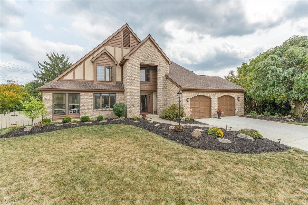 4330 River Landings Court — photo